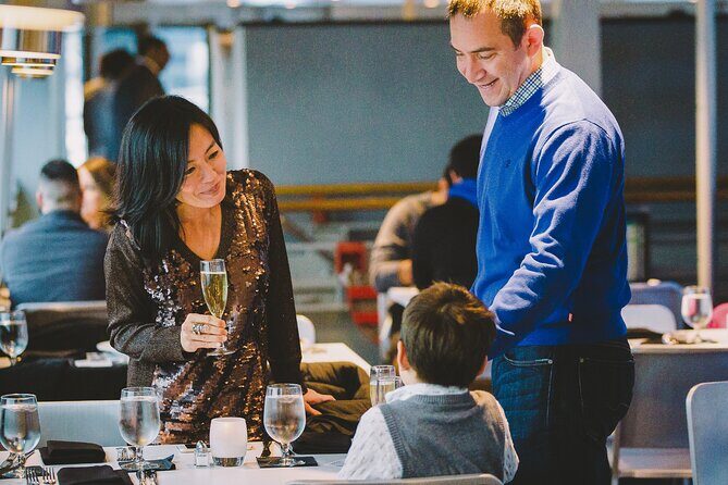 City Cruises Philadelphia: Signature Buffet Lunch Cruise - The narration question: what you’ll get about landmarks