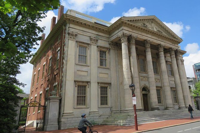 Discovering Colonial Philadelphia Private Walking Tour - Christ Church: Andrew Hamilton, Pierce Butler, and Robert Morris