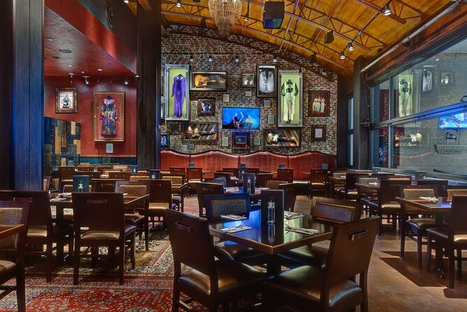 Hard Rock Cafe Philadelphia - Included Drinks and Dessert: Small Details That Change the Meal