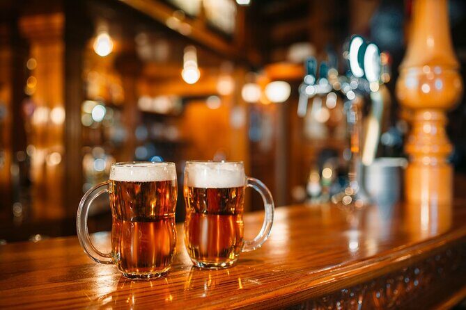 Haunted Pub Crawl - City Tavern ending: a historic stop built for night owls
