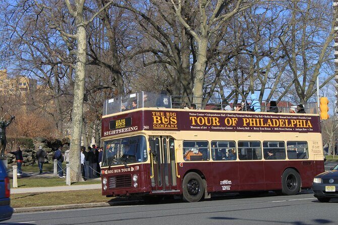 Hop On Hop Off Double Decker Bus Tour of Philadelphia - Boarding at Market and 6th: How this bus loop starts