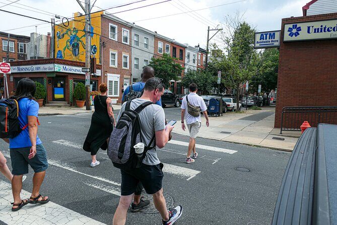 Its Always Sunny Shared Walking Tour of South Philly - The walk itself: distance, comfort, and weather reality