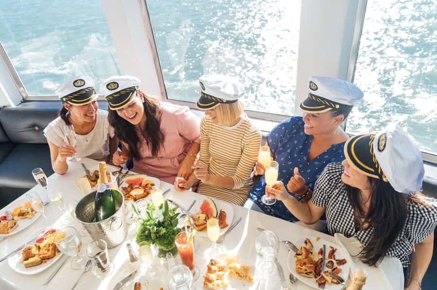 Philadelphia: Buffet Brunch, Lunch, or Dinner Cruise - Boarding at Penn’s Landing: Getting to the Right Place (Before Rain Gets Involved)