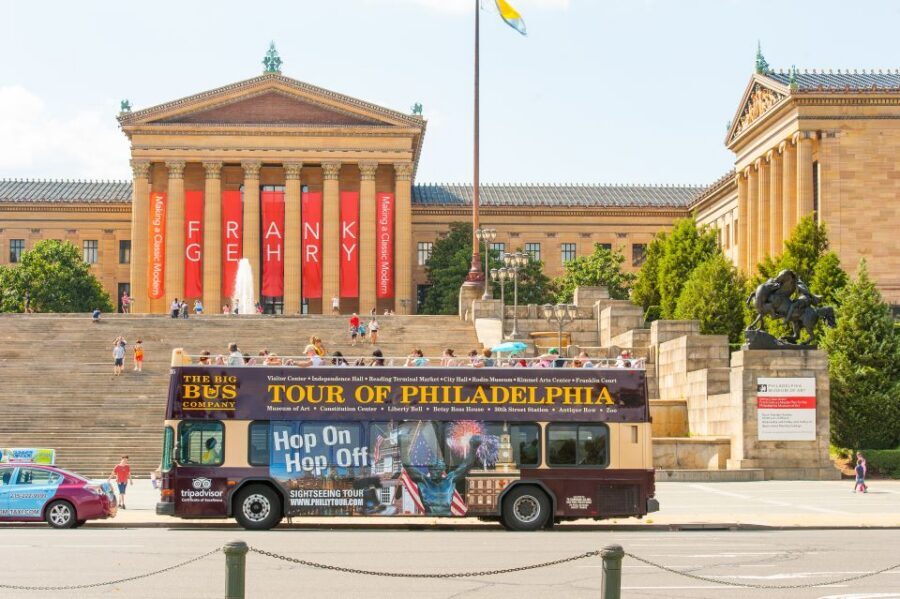 Philadelphia: Double-Decker Sightseeing Bus Tour - Key things that make this tour work in Philly