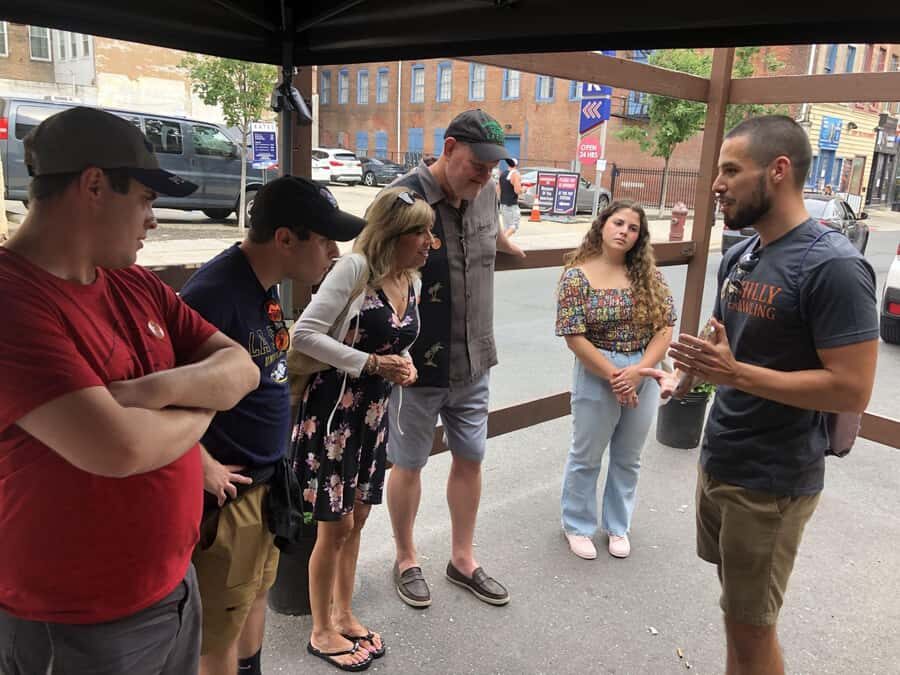 Philadelphia: Guided Tour with Pub Crawl - Bar Stops Close Together: How the Crawl Actually Works