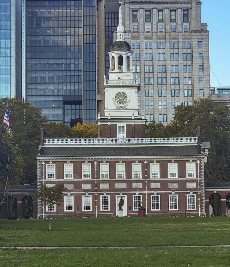 Philadelphia: Guided Walking Tour of Historic District! - National Constitution Center: The Closing Chapter