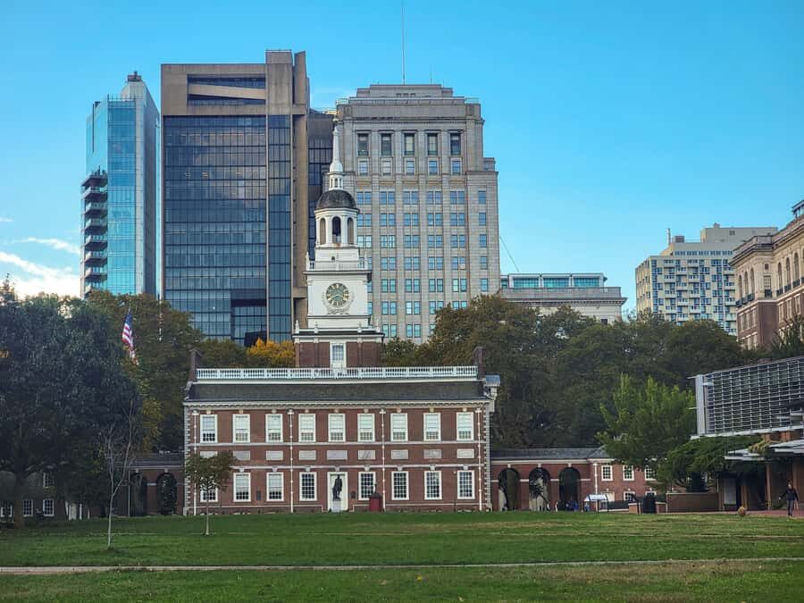 Philadelphia: Guided Walking Tour of Historic District! - Where You Start: Independence Visitor Center (Main Entrance)