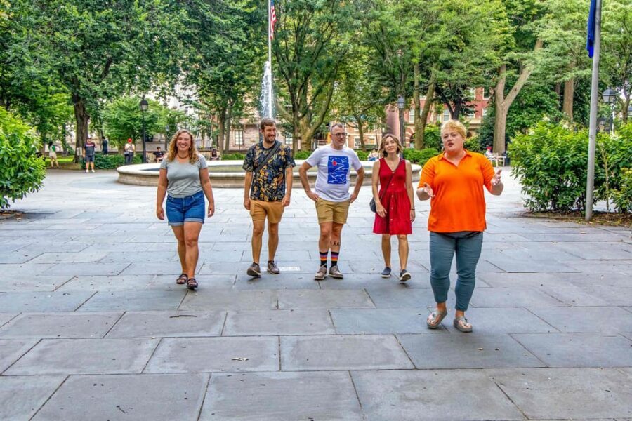 Philadelphia: Haunted History & Ghost Nighttime Tour - Key Points You’ll Notice Right Away