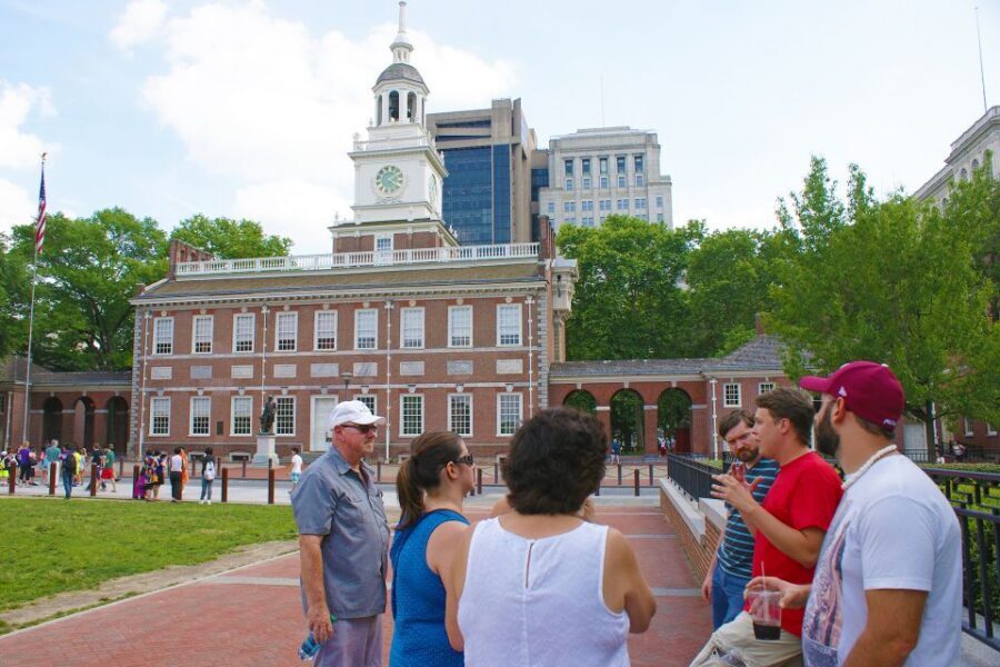 Philadelphia: History, Highlights & Revolution Walking Tour - Carpenters’ Hall: A Key Stop That Isn’t Always in Everyone’s First Draft Plan
