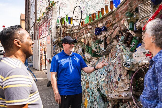 Philadelphia Murals and Street Art Tour with Magic Gardens - Meet-up at 334 South St: how to start without stress