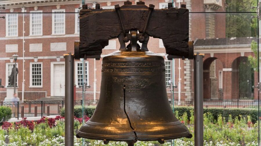 Philadelphia: Revolution and The Founders History Tour - Liberty Bell and Independence Hall Area: Big Stops, Outside Views