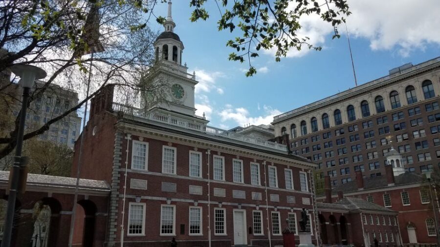 Philadelphia: Small-Group Hamilton Walking Tour - Hamilton’s banking thread: the Second Bank and the First Bank stops