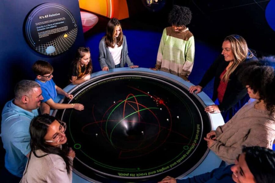 Philadelphia: The Franklin Institute Entry Ticket - Wondrous Space: A Multi-Sensory Walk Through the Cosmos