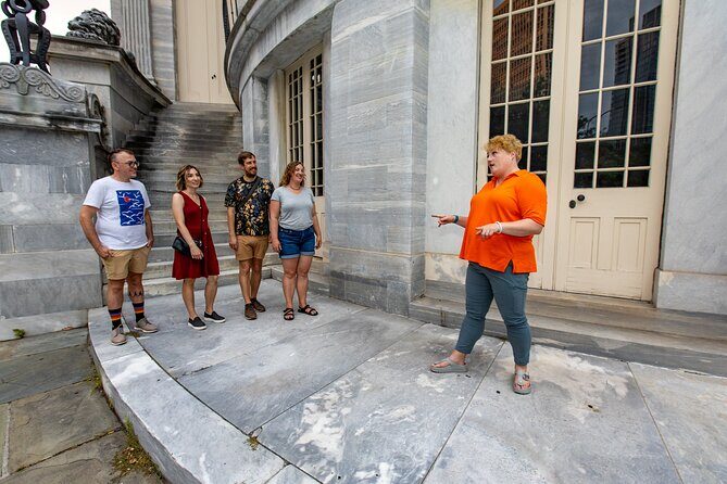Philadelphia's Haunted History & Ghost Nighttime 1.5 Hour Tour - Quick hits before you go