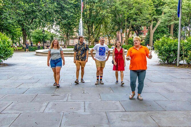 Philadelphia's Haunted History & Ghost Nighttime 1.5 Hour Tour - Independence Hall: founding debates by day, whispers after dark