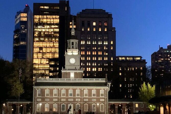 Philadelphia's Haunted History & Ghost Nighttime 1.5 Hour Tour - Bishop White House and Washington Square: flickering-lights legends and mass-burial whispers