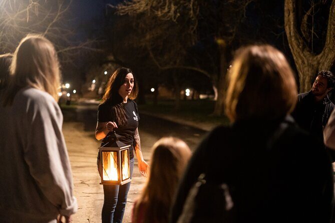 Philly Ghosts Boos and Booze Haunted Pub Crawl - Independence Hall investigations, plus the first US Bank