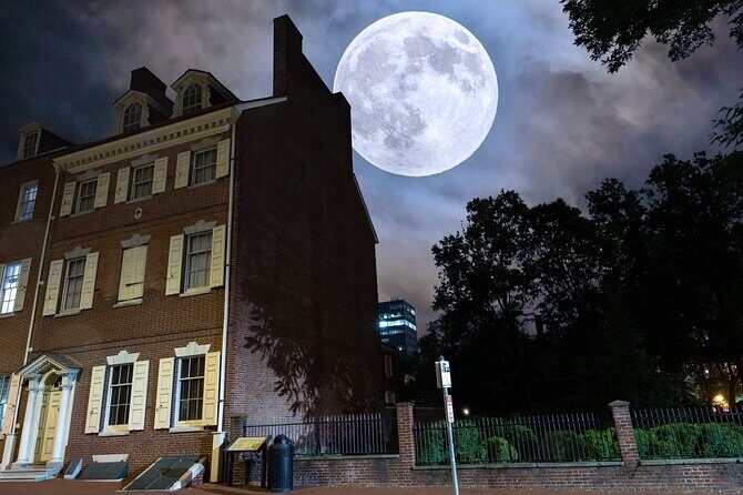 Philly Ghosts Boos and Booze Haunted Pub Crawl - Meeting point at Independence Beer Garden, then the lantern goes up
