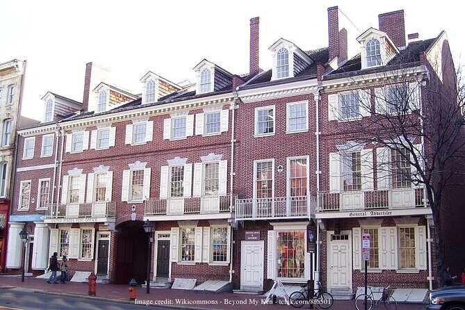 Private 2-hour Founding Fathers Tour of Philadelphia - Franklin Court: The First Post Office You Can Walk Past