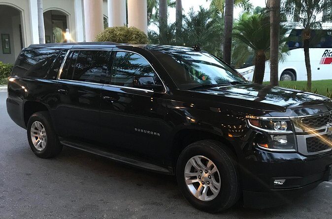 Private transfer from PHL to Philadelphia Downtown - Drivers, English, and the little extras that help
