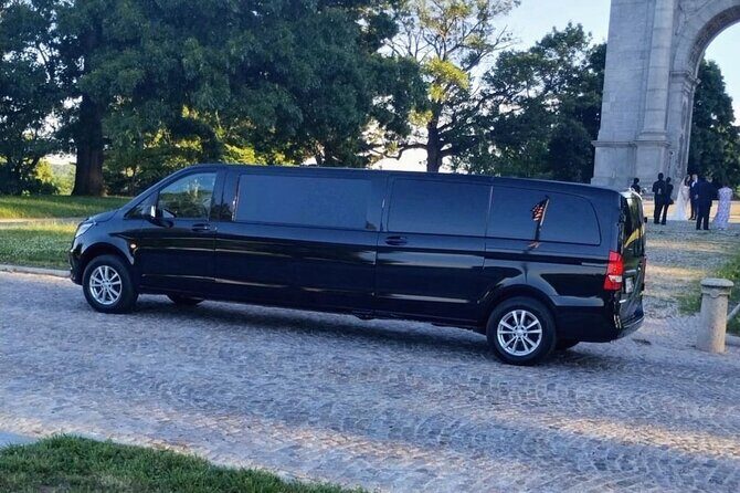 Private transfer from PHL to Philadelphia Downtown - What the ride feels like in a Suburban or Cadillac