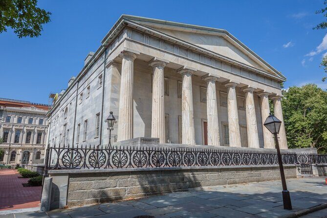 Solve the Case: Self-Guided Mystery Puzzle Walk in Philadelphia - Independence Hall and the Constitution hub: the most serious stretch