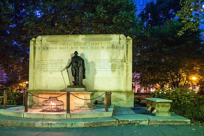 The Ghosts of Philadelphia Tour - What guides do well: storytelling that fits different ages