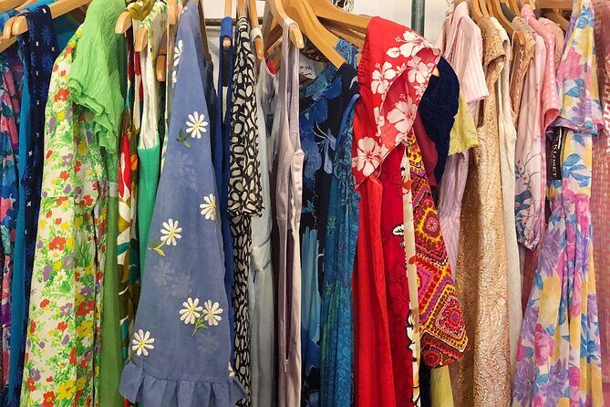 Vintage Thrift Quest Walking Tour in Philadelphia - South Street Warm-Up: A Classic Philly Stroll to Set Your Eyes